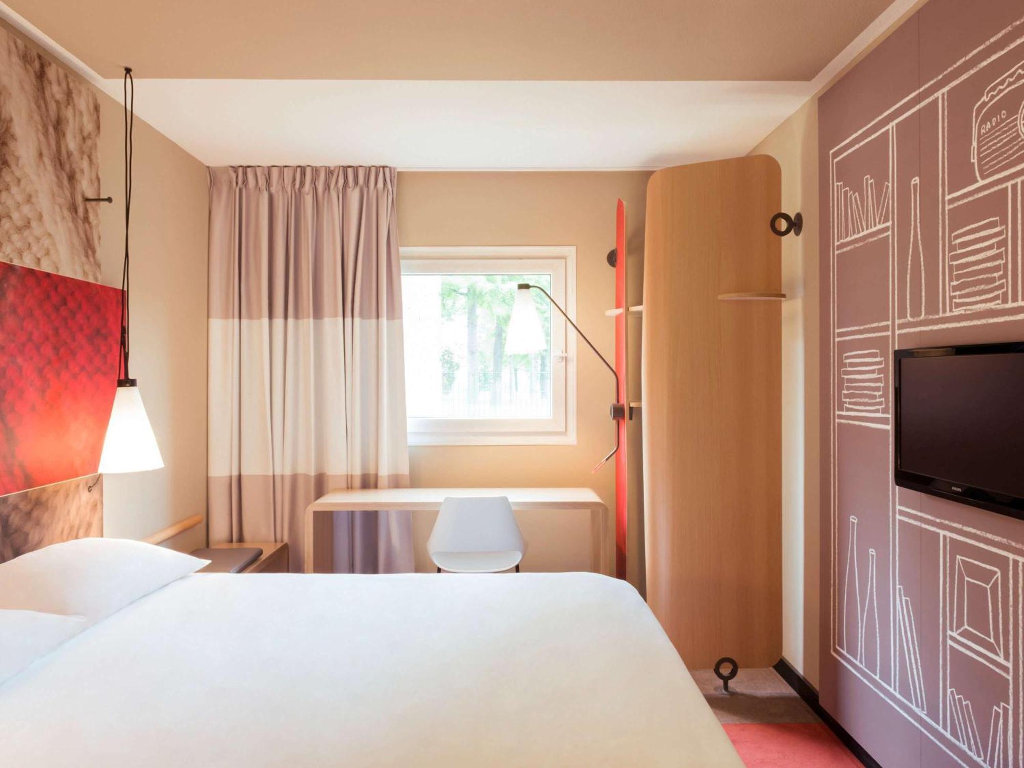 Ibis Caen Porte D'Angleterre Exterior photo